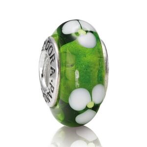 Pandora Retired Green Murano Glass Flowers Bead - 790614